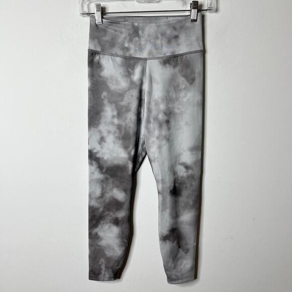 Nike Dri-Fit Womens One Sky-Dyed Cropped Leggings Size XS Gray Mid Rise Athletic - Picture 2 of 8